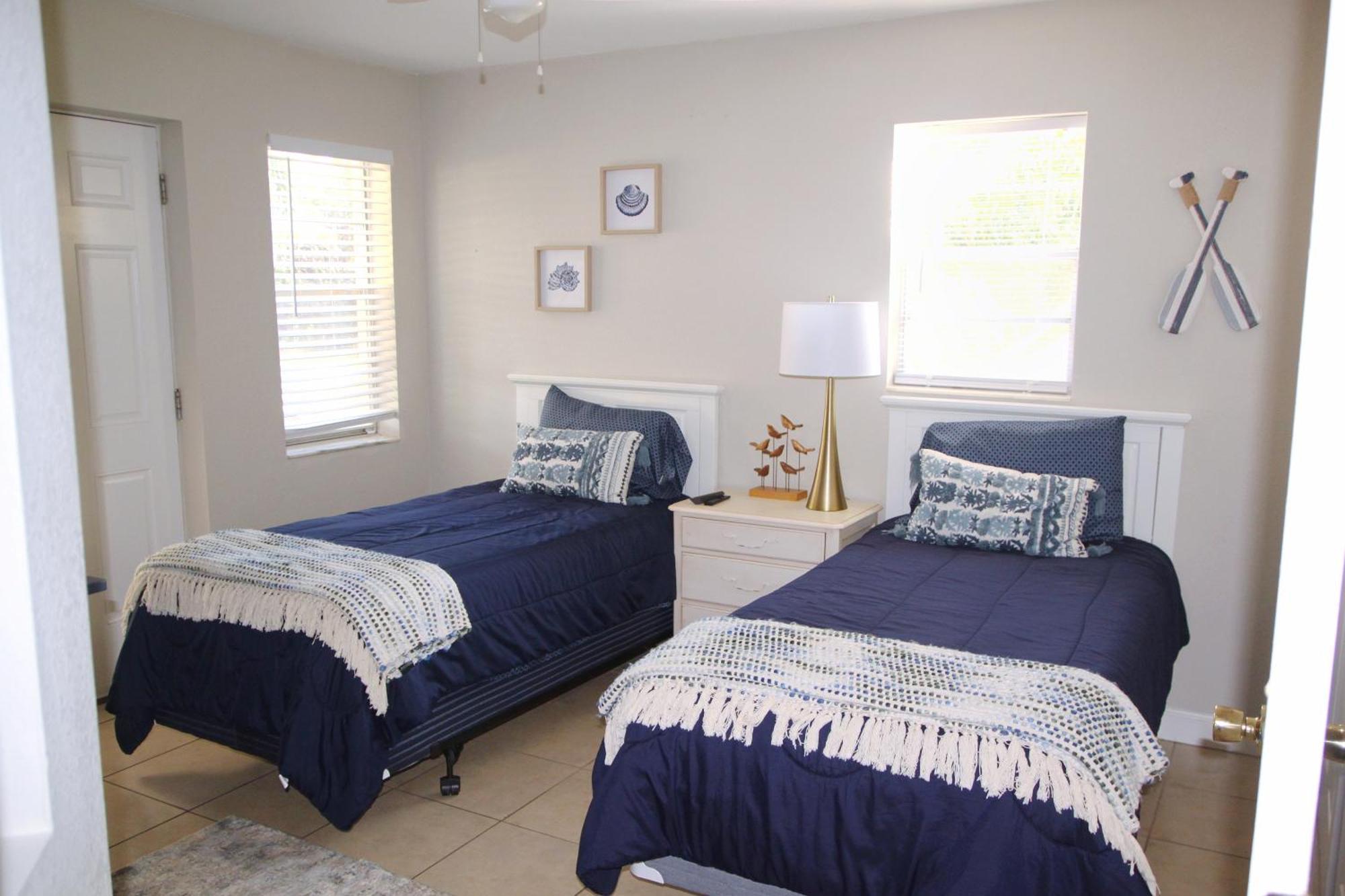 Naples Park Oasis - Cozy Two Bedroom Apartment Exteriör bild